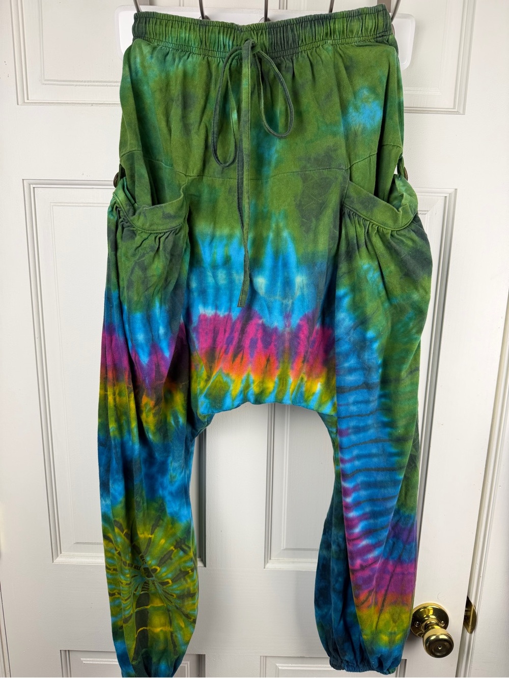 Tie-Dye Harem parachute Bottoms in Green tie-dye